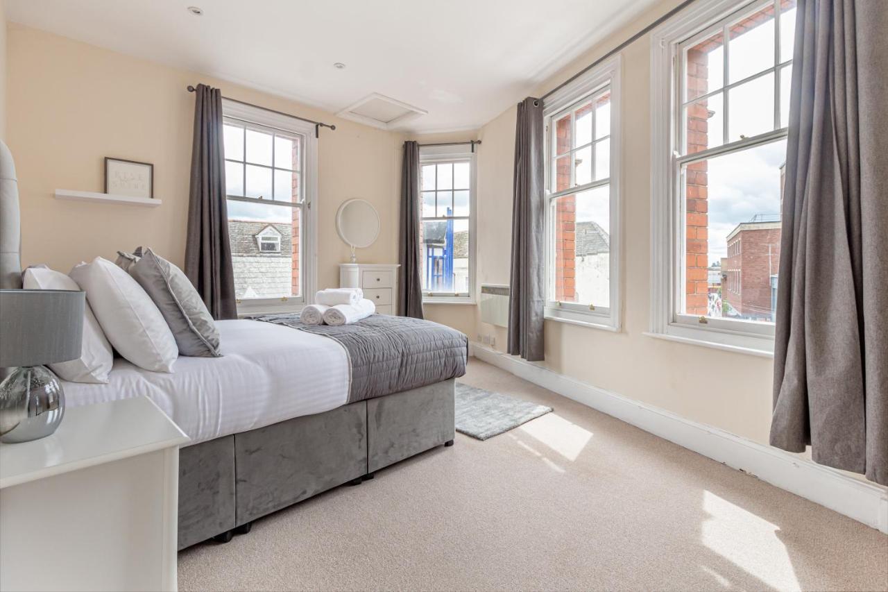 Guest Homes - Trinity Apartment Вустер Экстерьер фото