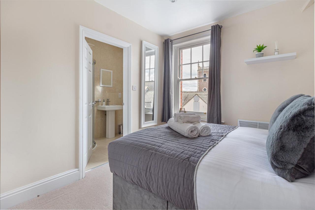 Guest Homes - Trinity Apartment Вустер Экстерьер фото